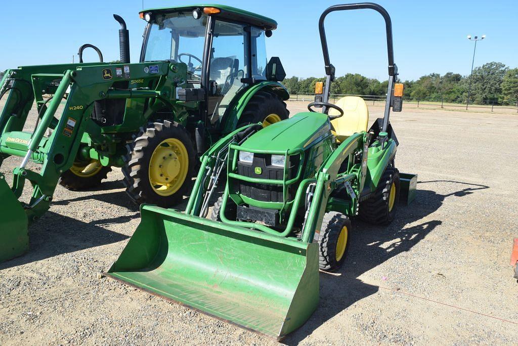 Image of John Deere 1023E Primary image