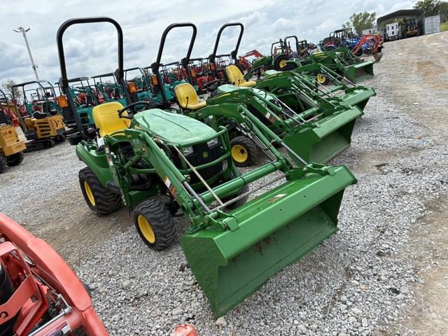 Image of John Deere 1023E equipment image 1