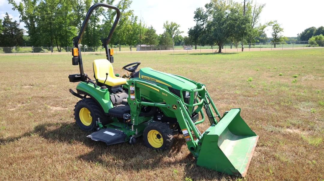Image of John Deere 1023E Primary image