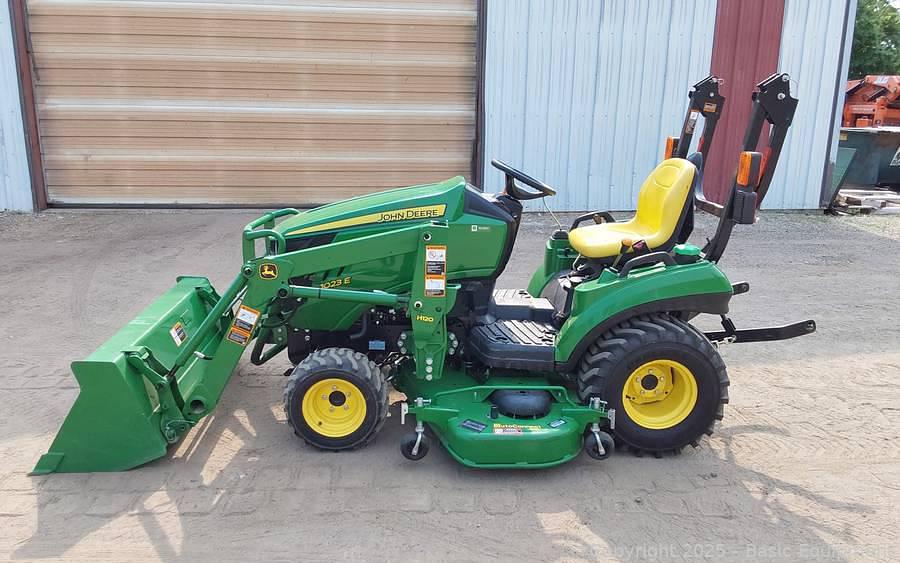 Image of John Deere 1023E Primary Image