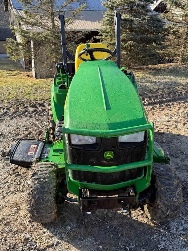 Image of John Deere 1023E equipment image 1