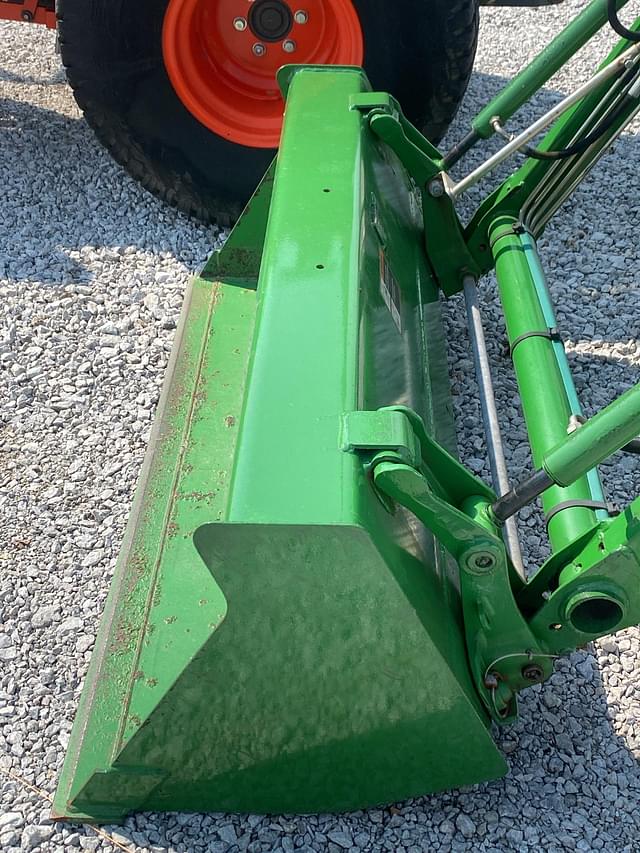 Image of John Deere 1023E equipment image 4