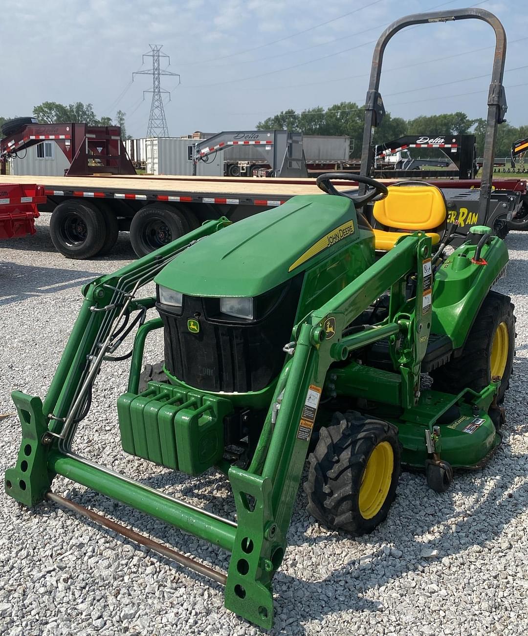 Image of John Deere 1023E Primary image