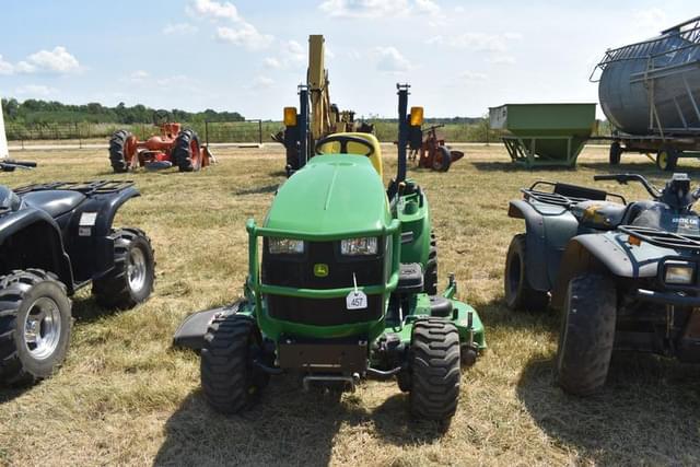 Image of John Deere 1023E equipment image 1