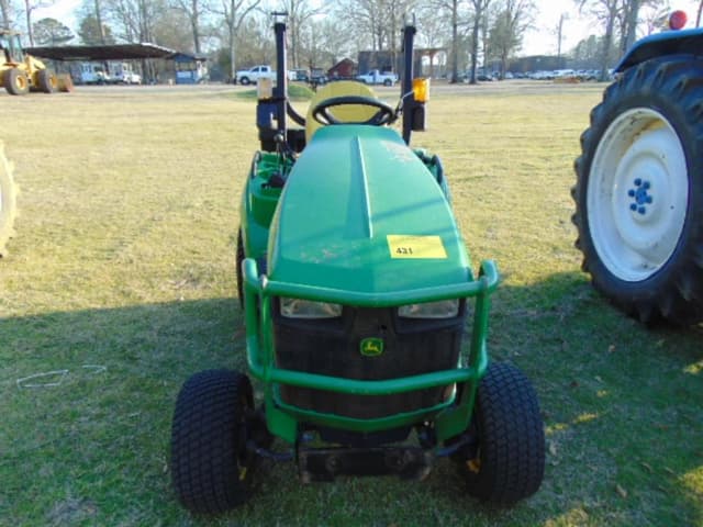 Image of John Deere 1023E equipment image 4