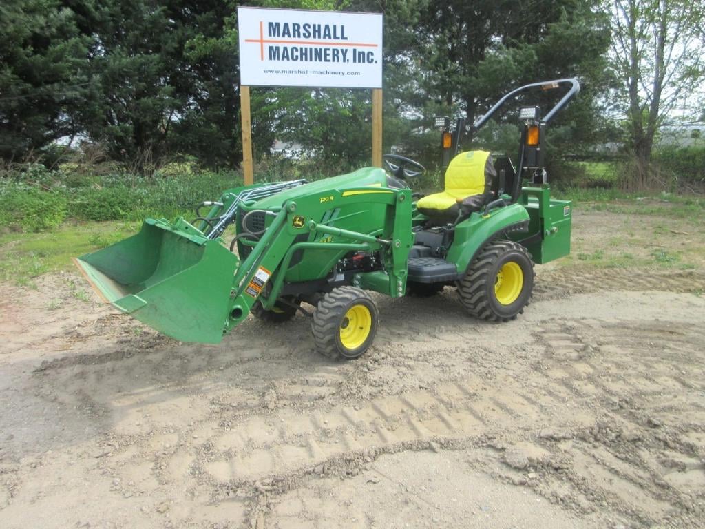 2023 John Deere 1023E Equipment Image0