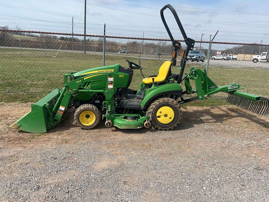 Image of John Deere 1023E Primary image