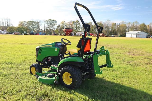 Image of John Deere 1025R equipment image 4