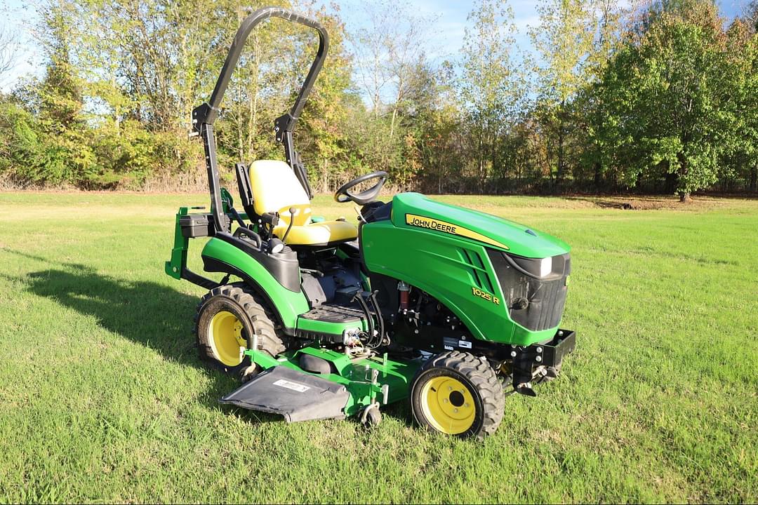 Image of John Deere 1025R Primary image