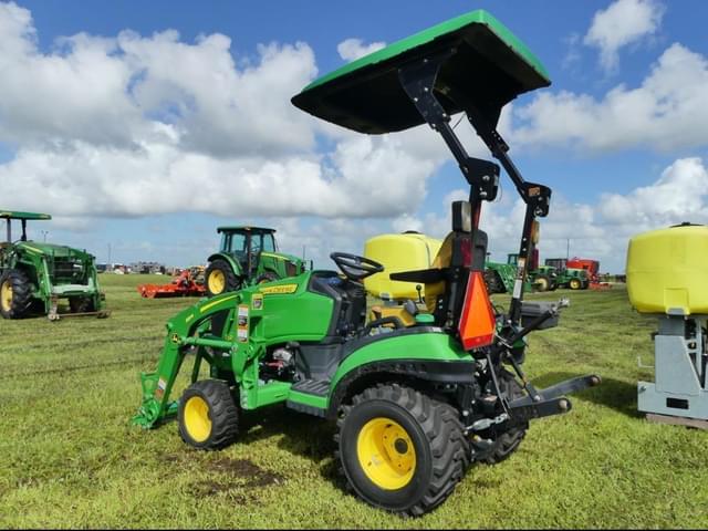 Image of John Deere 1025R equipment image 3