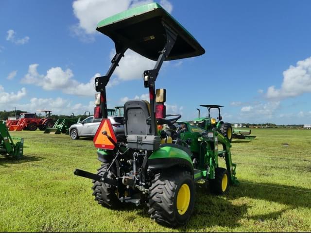 Image of John Deere 1025R equipment image 2