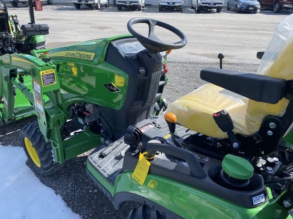 Image of John Deere 1025R equipment image 1