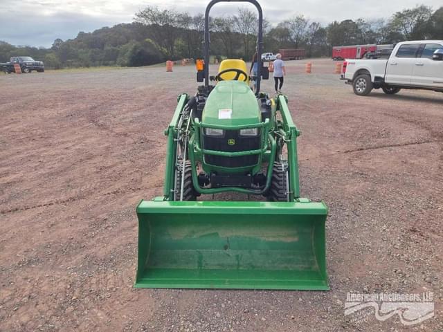 Image of John Deere 1025R equipment image 3