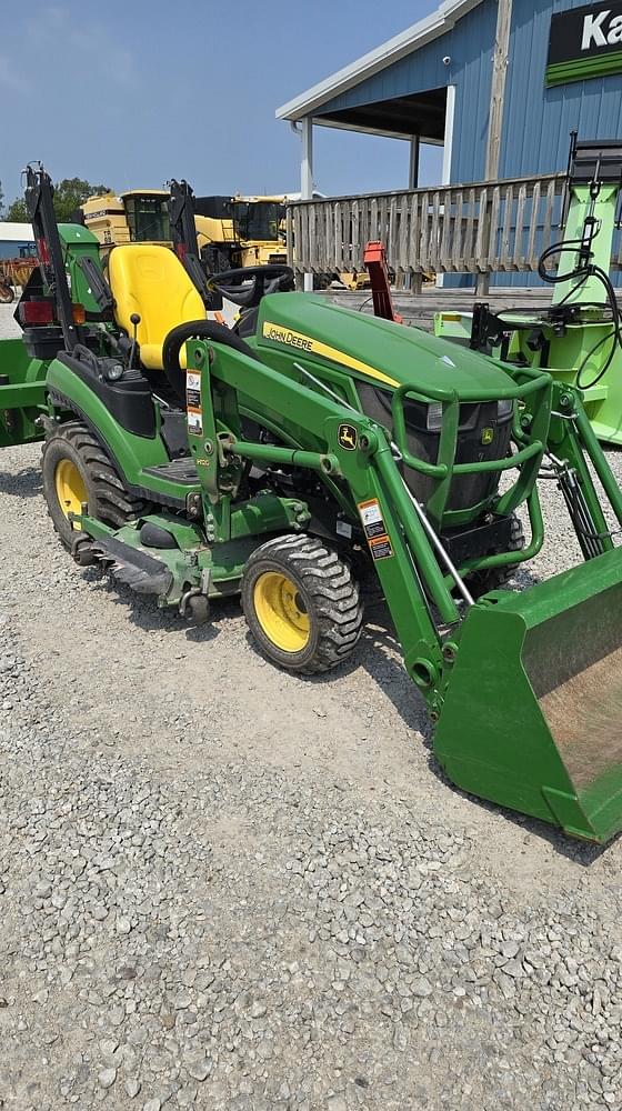 Image of John Deere 1025R equipment image 1