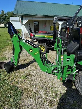 Image of John Deere 1025R equipment image 3