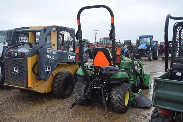 Image of John Deere 1025R equipment image 2