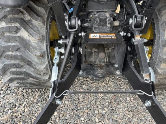 Image of John Deere 1025R equipment image 1