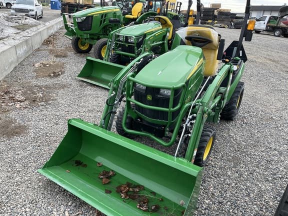 Image of John Deere 1025R equipment image 4
