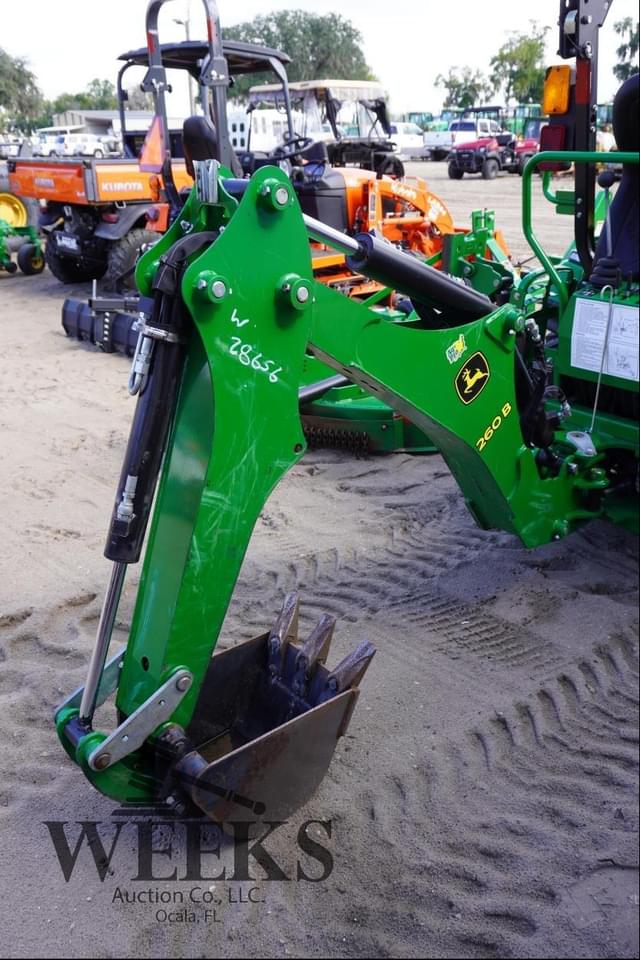 Image of John Deere 1025R equipment image 3