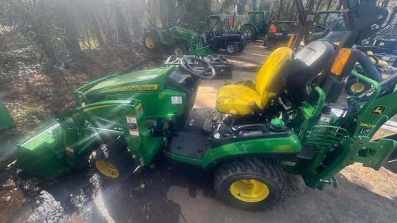John Deere 1025R Equipment Image0