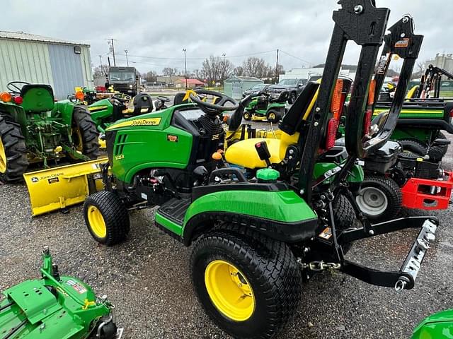 Image of John Deere 1025R equipment image 1