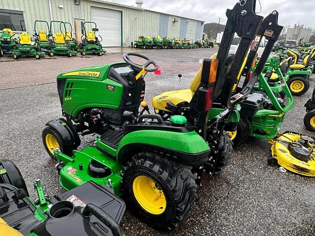 Image of John Deere 1025R equipment image 1