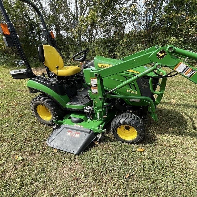 Image of John Deere 1025R Primary image