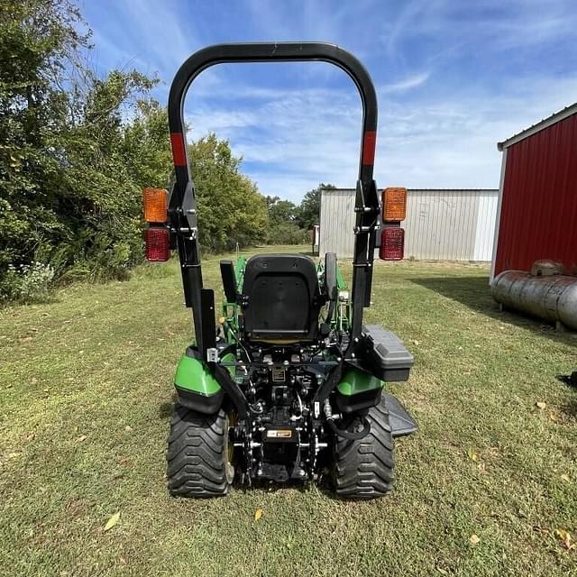 Image of John Deere 1025R equipment image 2