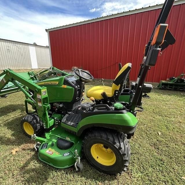 Image of John Deere 1025R equipment image 3