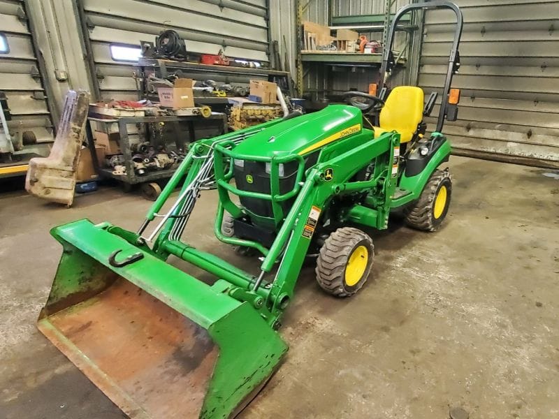 Main image John Deere 1025R