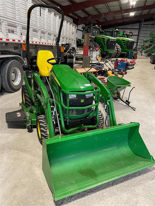 Image of John Deere 1025R equipment image 1