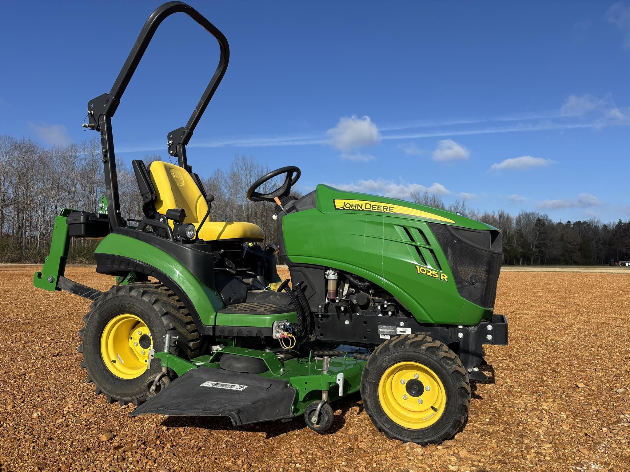 Main image John Deere 1025R