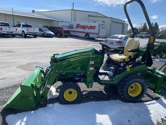 Image of John Deere 1025R Primary image