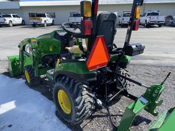 Image of John Deere 1025R equipment image 1