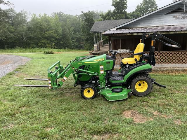 Image of John Deere 1025R equipment image 4