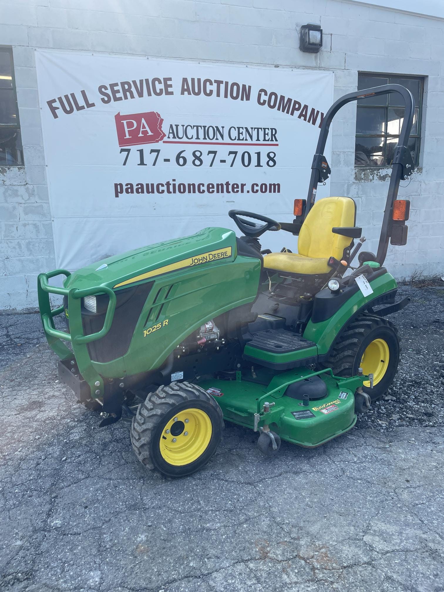 Main image John Deere 1025R