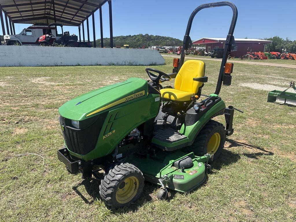 Image of John Deere 1025R Primary image