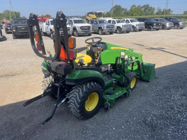 Image of John Deere 1025R equipment image 2