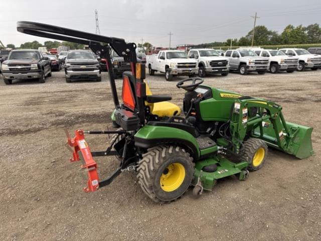 Image of John Deere 1025R equipment image 4