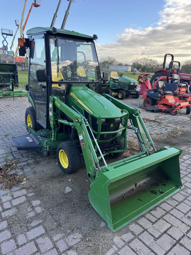 Image of John Deere 1025R equipment image 2