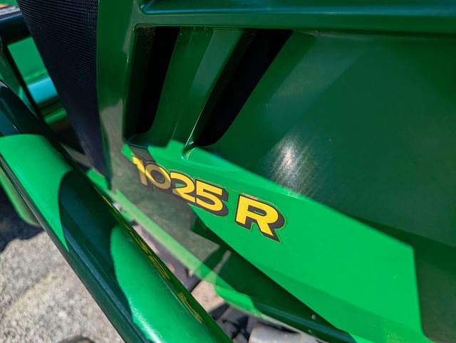 Image of John Deere 1025R equipment image 4