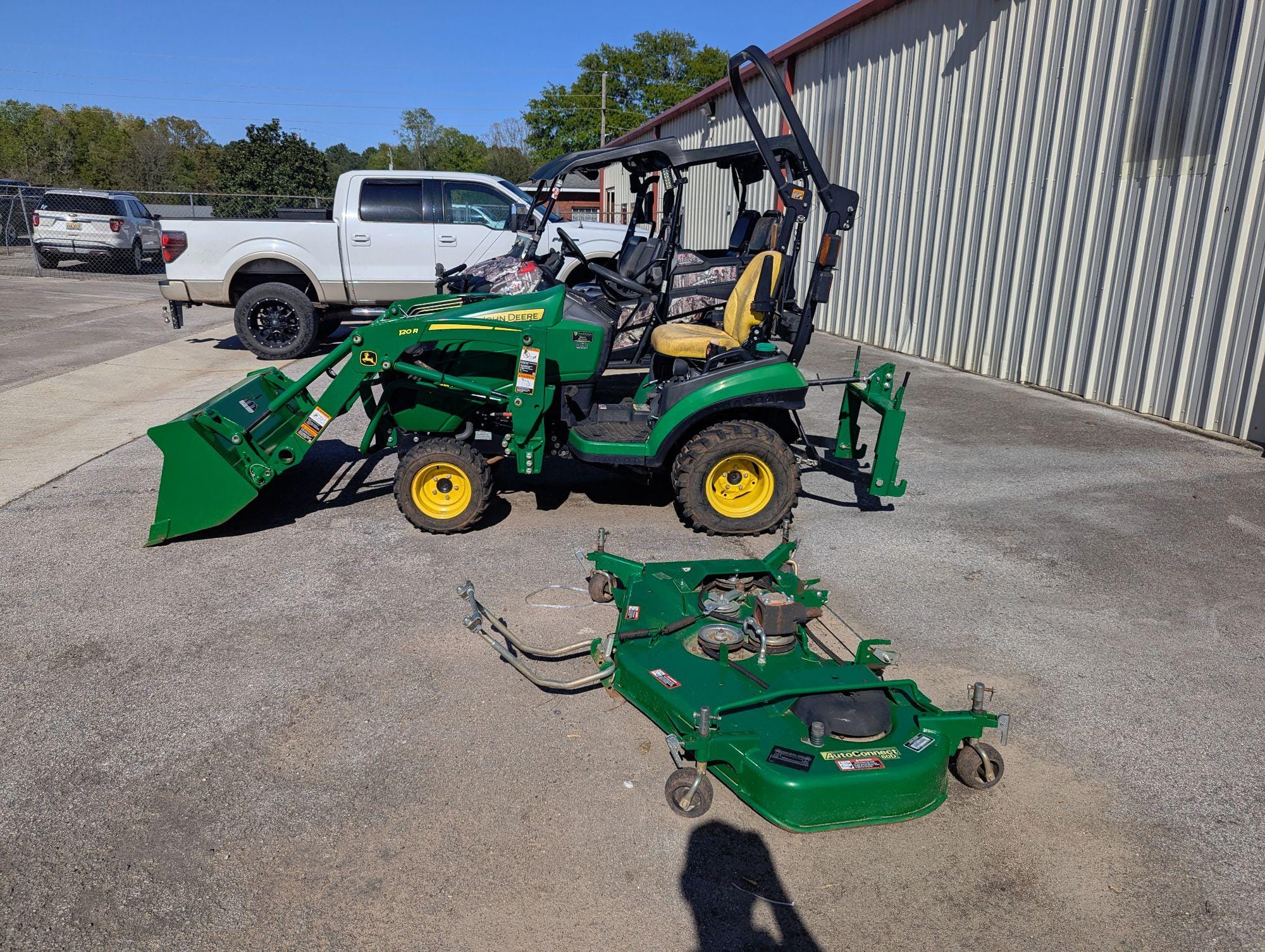 Main image John Deere 1025R