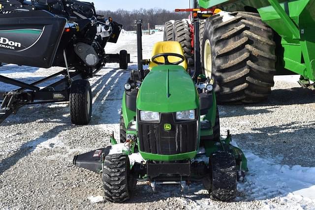 Image of John Deere 1025R equipment image 1