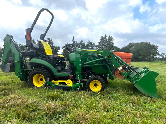 Image of John Deere 1025R equipment image 2