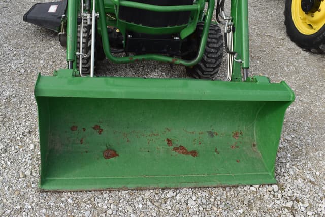 Image of John Deere 1025R equipment image 4