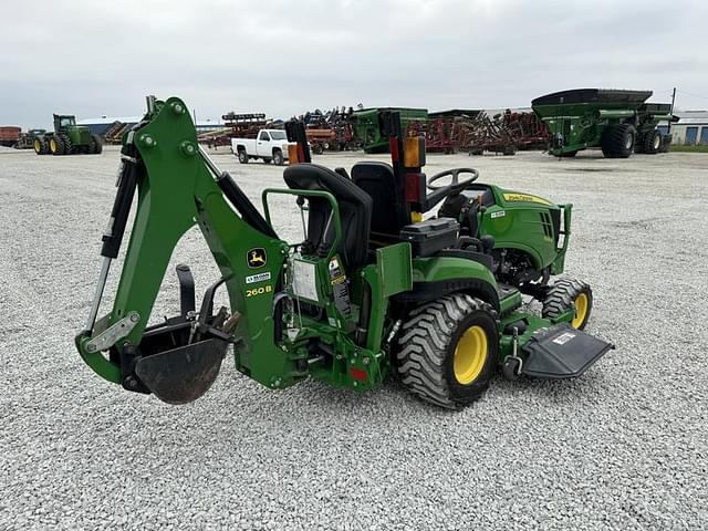 Image of John Deere 1025R equipment image 3