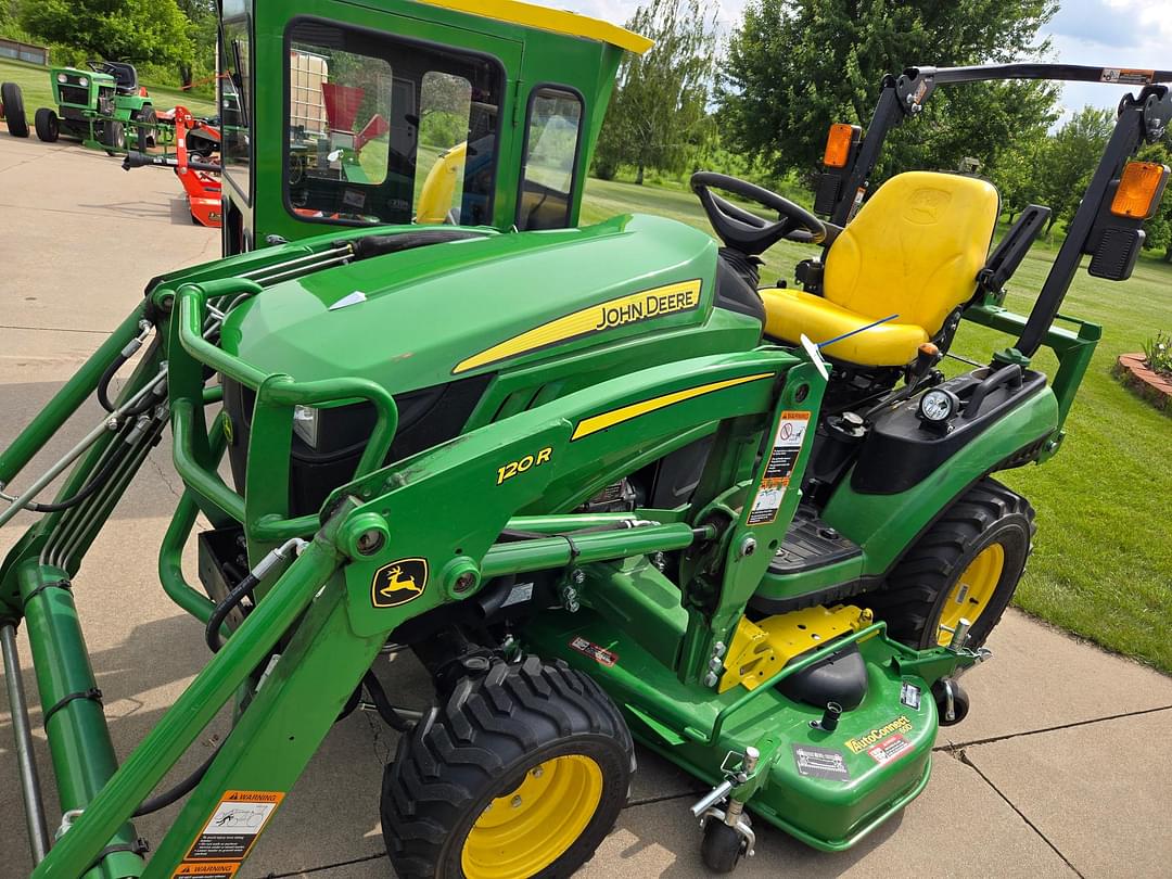 Image of John Deere 1025R Primary image