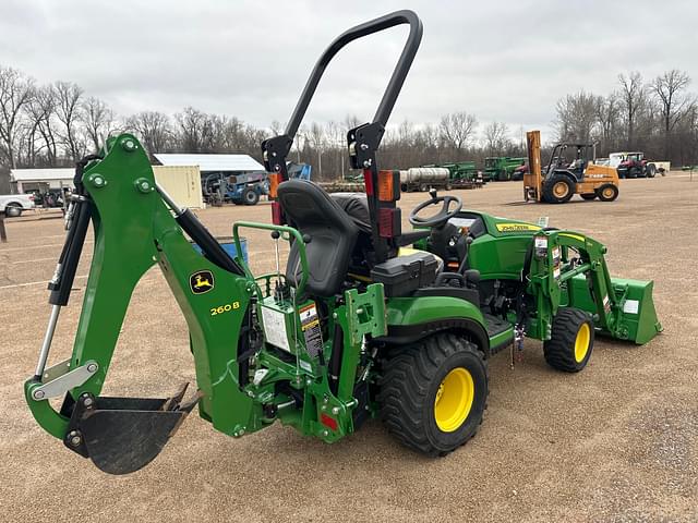 Image of John Deere 1025R equipment image 3