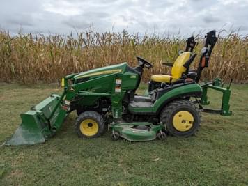 Main image John Deere 1026R