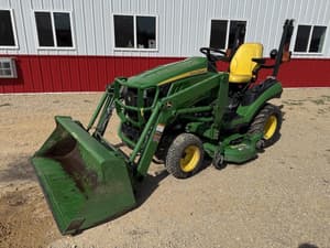 John Deere 1026R Image